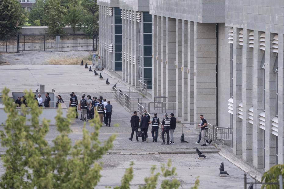 Etimesgut Belediyesi’nde Gelişen Soruşturma ve Uyuşturucu Test Sonuçları