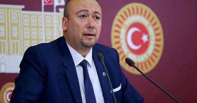 Uşak Yalım Belediye Başkanı Açıkladı… “Mültecilerin Açtığı Ruhsatsız İşyerleri Mühürlendi” – Son Dakika Türkiye Haberleri