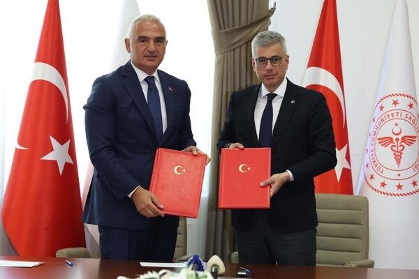 Sağlık turizminde yeni bir dönem başladı! Bakan Ersoy: “Sağlık turizminden 3 milyar dolardan fazla gelir elde ettik”