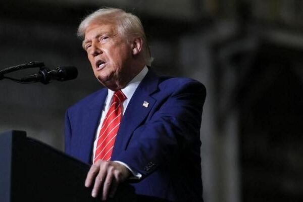 Trump 12 ülkeye ABD’yi yasakladı!