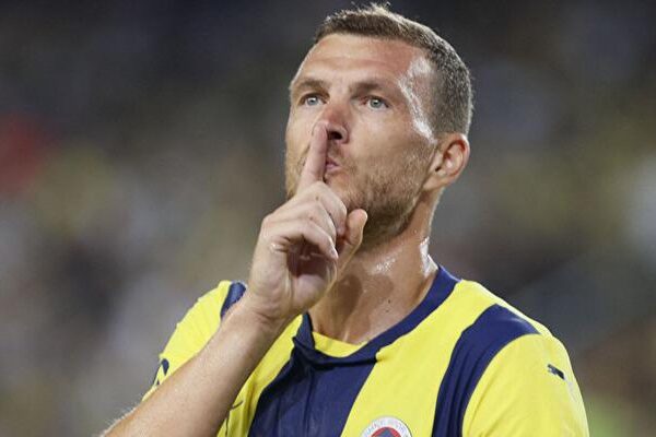 Fenerbahçe ile sözleşme yenilememişti! Edin Dzeko’nun yeni adresi belli oldu… 2 yıllık anlaşma!
