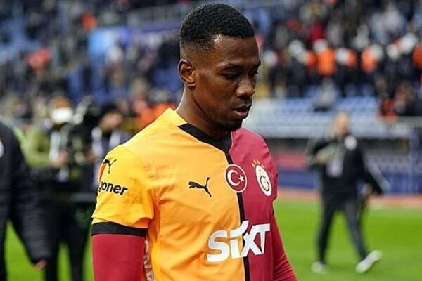 Galatasaray’a Carlos Cuesta’dan müjde! Takımdan gönderilmesi isteniyordu, öyle bir teklif aldı ki…