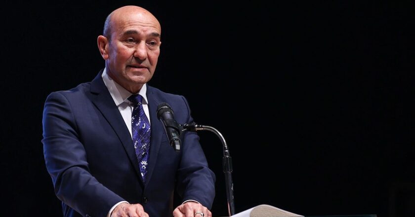 İzmir’de yolsuzluk operasyonu: Eski Büyükşehir Belediye Başkanı Soyer gözaltına alındı