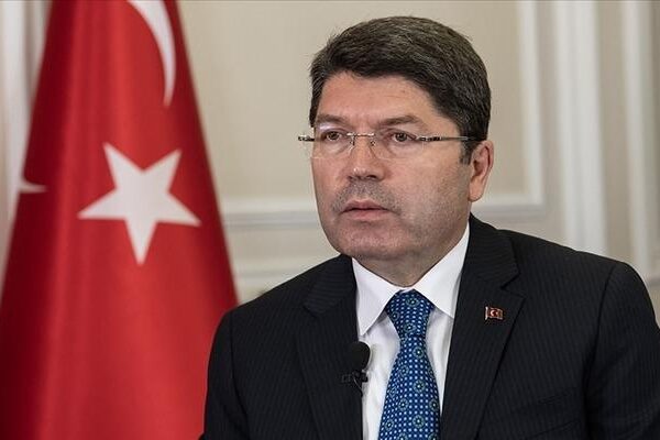 Adalet Bakanı Tunç açıkladı! CHP Grup Başkanvekili Başarır hakkında “Cumhurbaşkanına hakaret” suçundan soruşturma