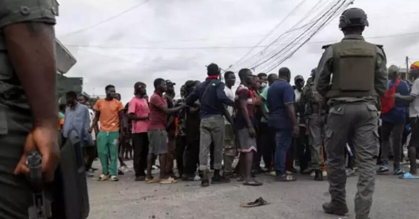 Tanzanya sokakları savaş alanına döndü! Ülkede sokağa çıkma yasağı ilan edildi