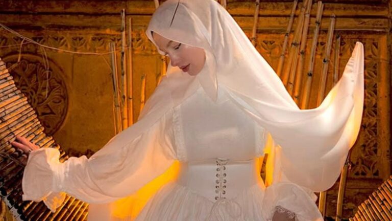 Fatma Soydaş ile Zebani Efe aşk yaşıyor! Duyan şaştı kaldı